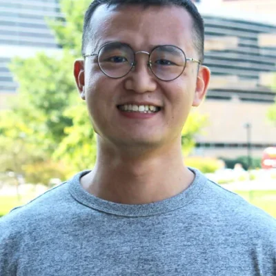 Te-Lien Ku headshot
