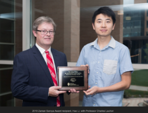 Hao Li receiving award from Prof Lauhon