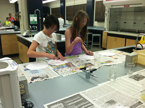 College for Kids in lab