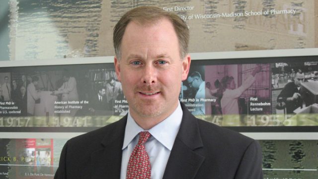 headshot of Lee Vermeulen