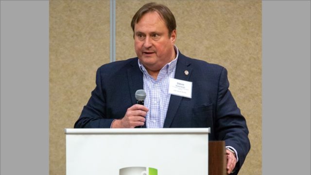 Dean Steven Swanson speaking at the 2018 PSW Annual Meeting