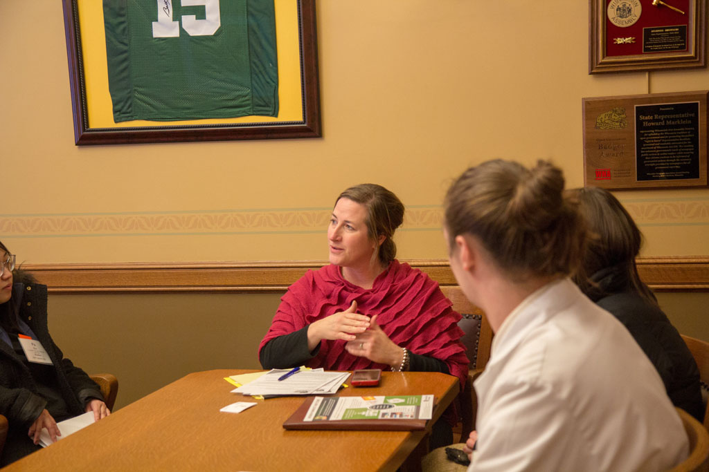 Legislator speaking to pharmacy students