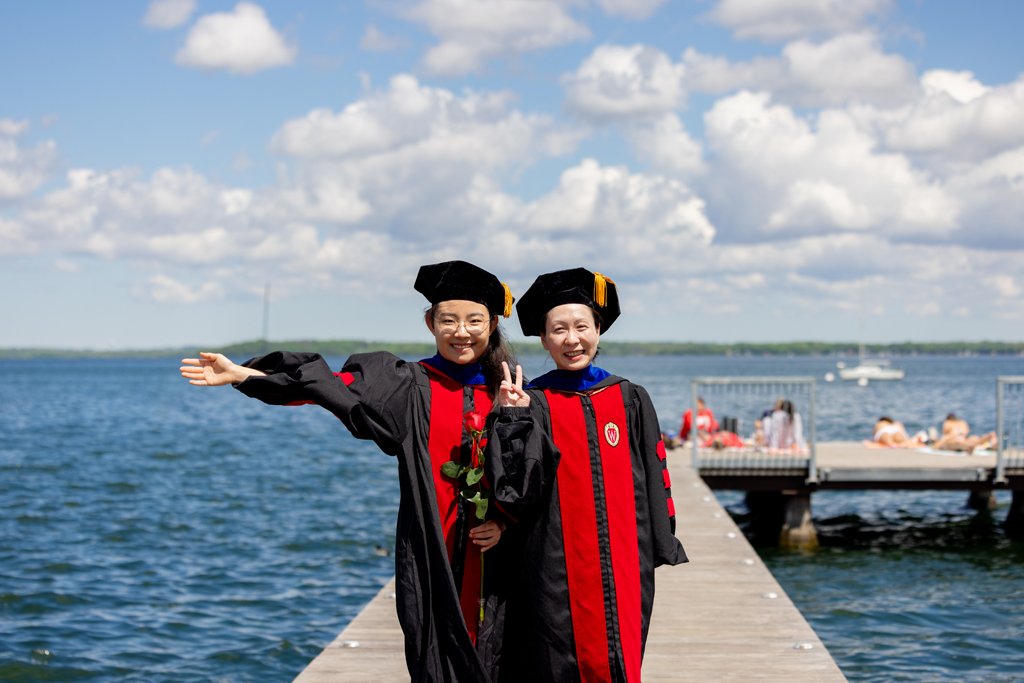 Jiaoyang Jiang poses with a graduate